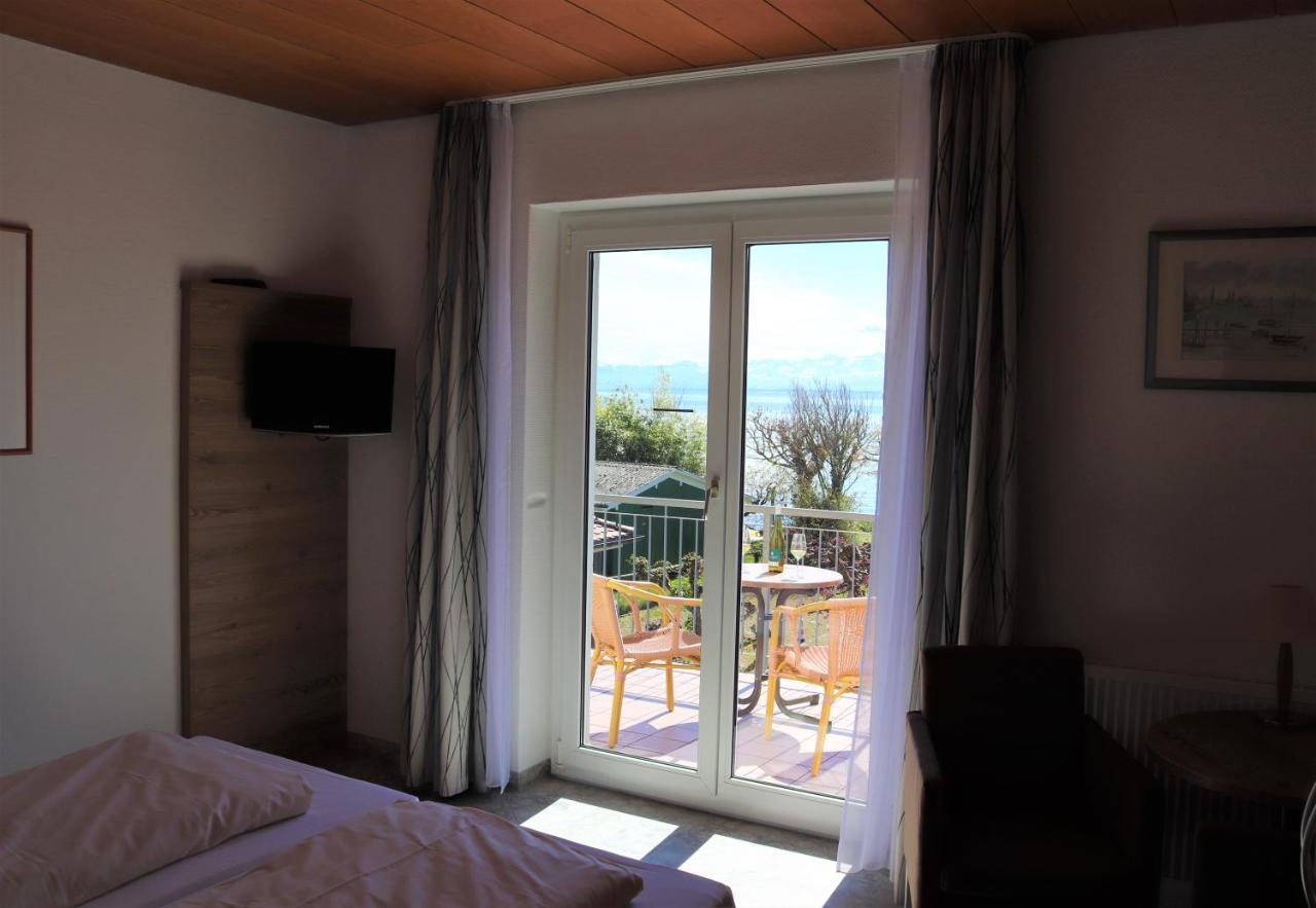 Strandhaus Hagnau Hotel ภายนอก รูปภาพ