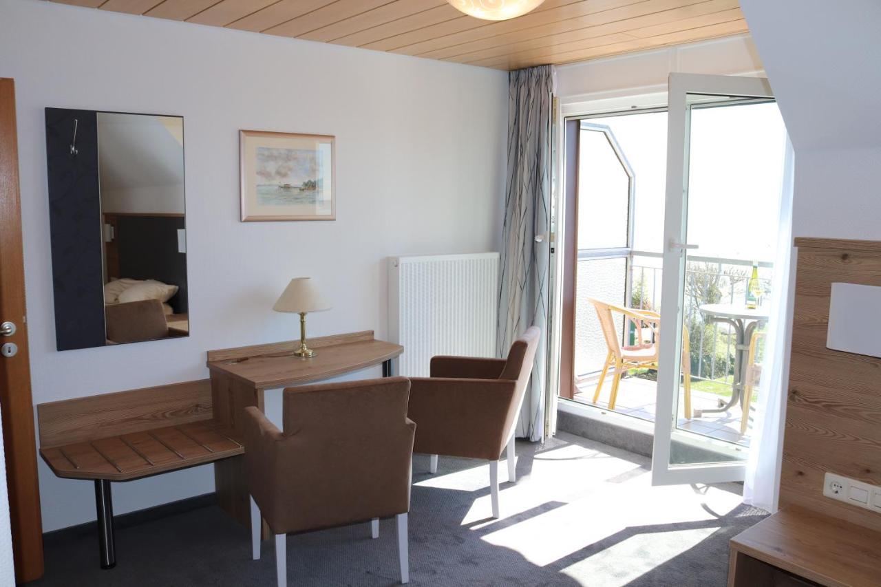 Strandhaus Hagnau Hotel ภายนอก รูปภาพ