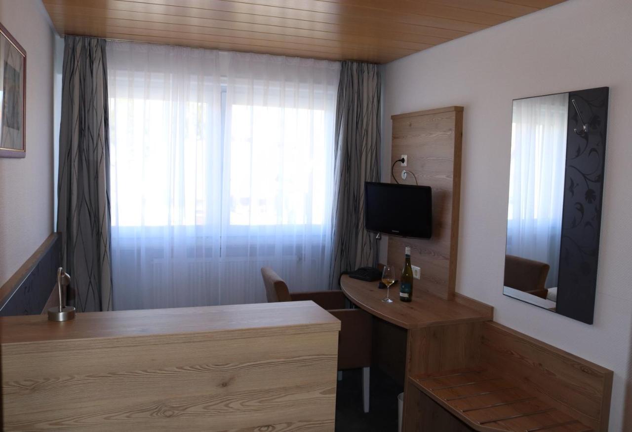 Strandhaus Hagnau Hotel ภายนอก รูปภาพ