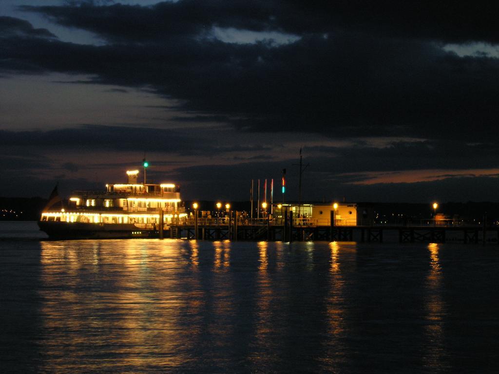 Strandhaus Hagnau Hotel ภายนอก รูปภาพ