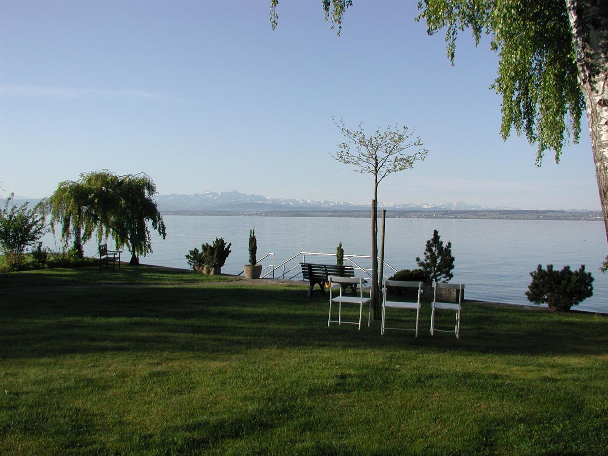 Strandhaus Hagnau Hotel ภายนอก รูปภาพ